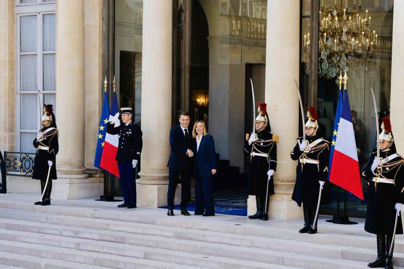 Meloni-Macron: oggi a Palazzo Chigi il vertice del “disgelo”