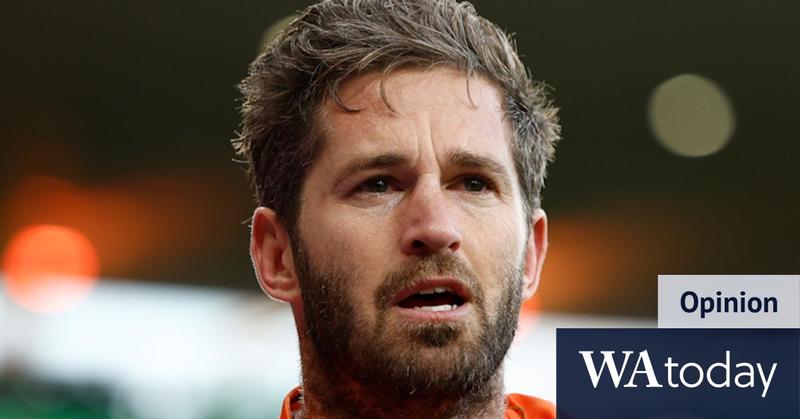 The footy kiss that said everything about an AFL warrior