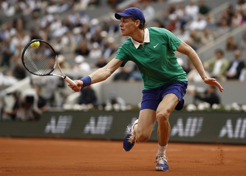Roland Garros, Sinner in scioltezza con Bublik: vola in semifinale