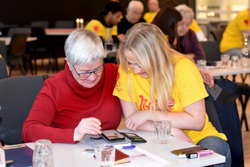 Dette enkle grepet kan redde mange eldre fra digital utenforskap
