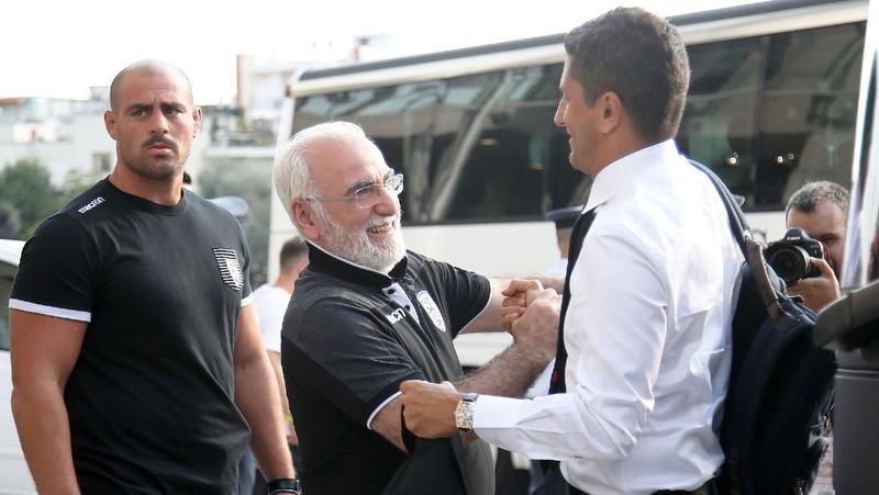 Ακροβατώντας σε μία λεπτή στρώση πάγου…