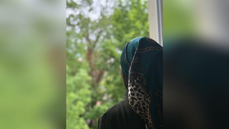 Du darfst nicht schreien: Eine junge Somalierin in Thüringen bricht ihr Schweigen