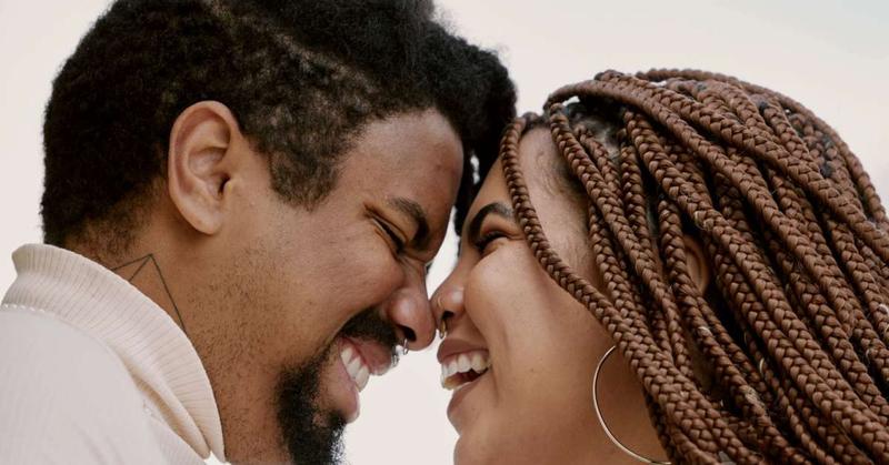 4 Ways to Tell if Your Relationship Is Right for You