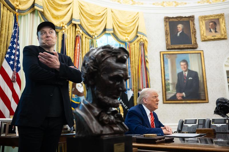 Trump: “Sono molto deluso da Musk”. La risposta di Elon: “Senza di me avrebbe perso le elezioni” /