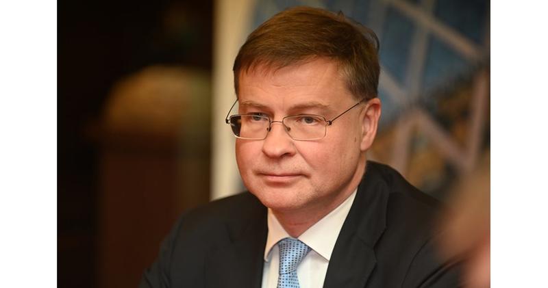 Валдис Домбровскис