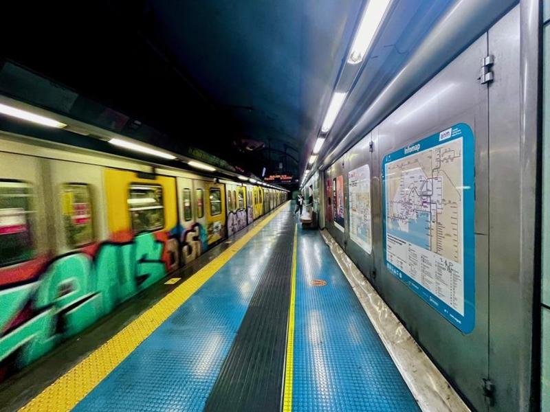 Linea 1, binari da rifare: per 3 mesi chiudono le stazioni Piscinola, Frullone e Chiaiano