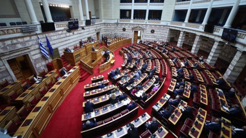 Αρση µονιµότητας στο ∆ηµόσιο. Συζήτηση περί όνου σκιάς;