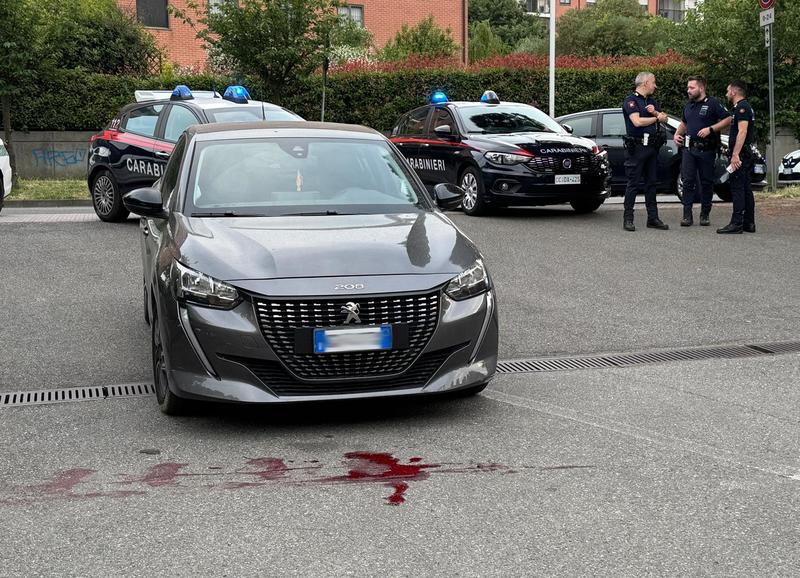 Agguato per gelosia a Rozzano: fermato per tentato omicidio il 20enne che ha sparato