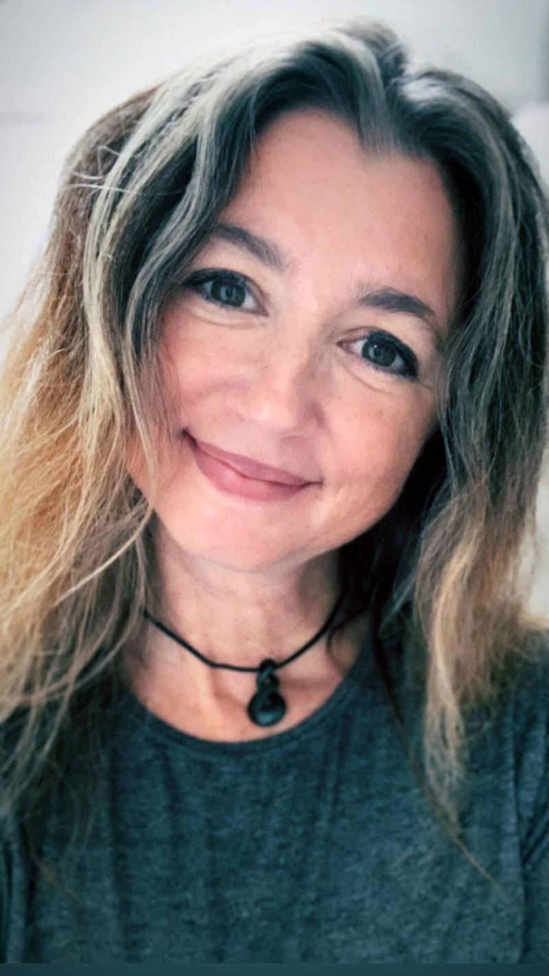 Siobhan Connally’s Ittybits & Pieces: Mama bear