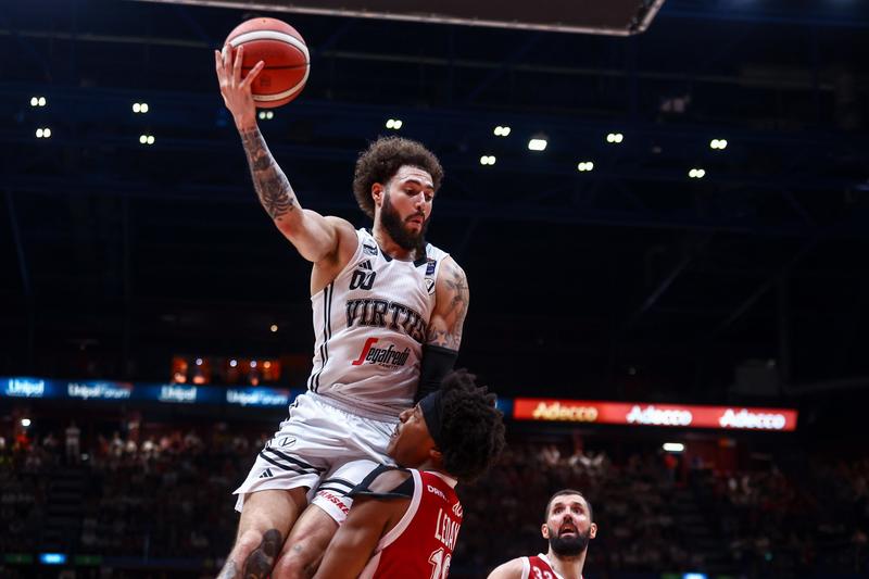 Virtus strepitosa sbanca Milano e vola in finale