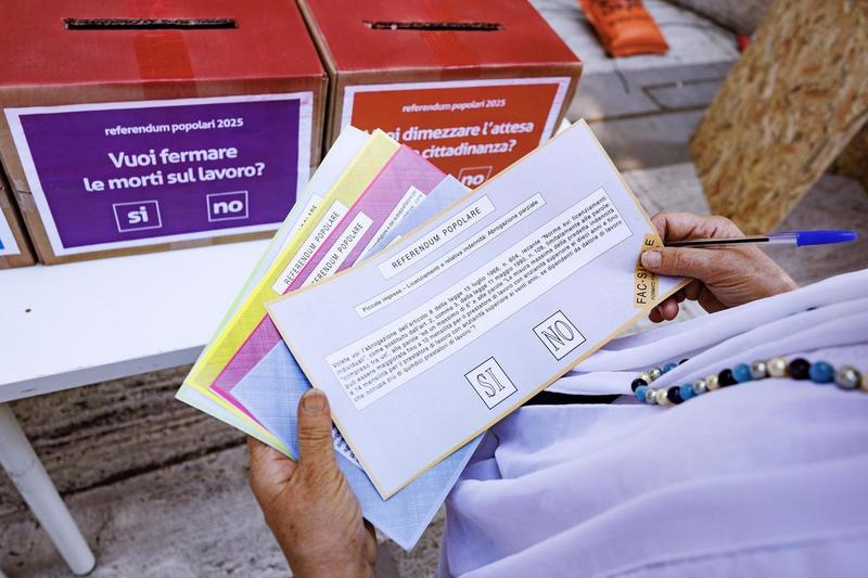 Referendum, l'Italia al voto su lavoro e cittadinanza: urne aperte oggi e domani. I cinque quesiti e le info utili