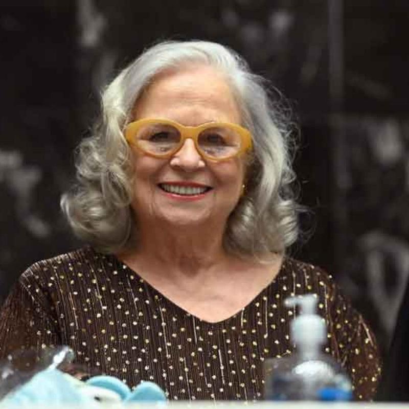 Filha de Zuzu Angel é cidadã honorária de Minas Gerais