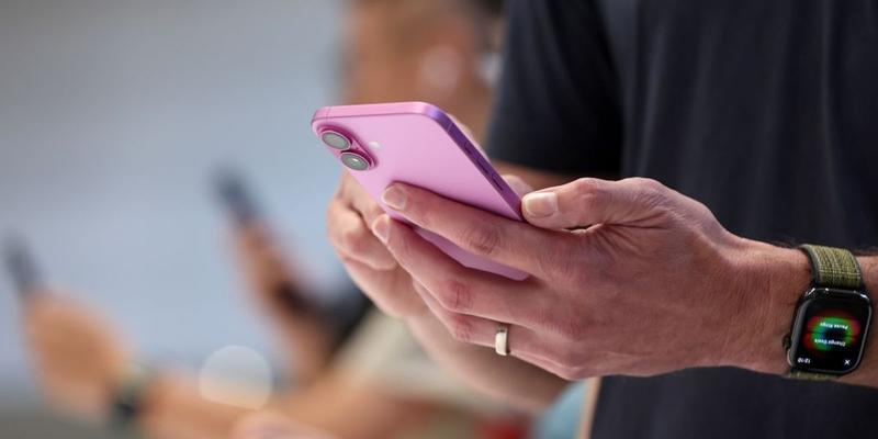 Imagine a World Without Your iPhone—I Dare You