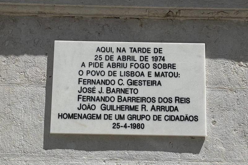 Razão a poder de socos