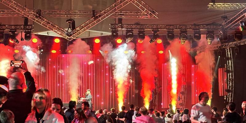 Herzen in der Halle