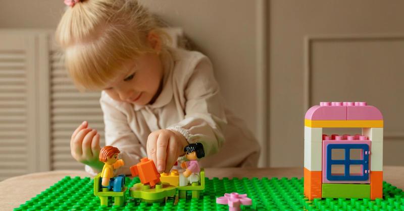 How Lego Therapy Can Help Children Navigate Parental Death