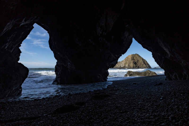 Opulent hotel on the California coast abruptly and mysteriously closes