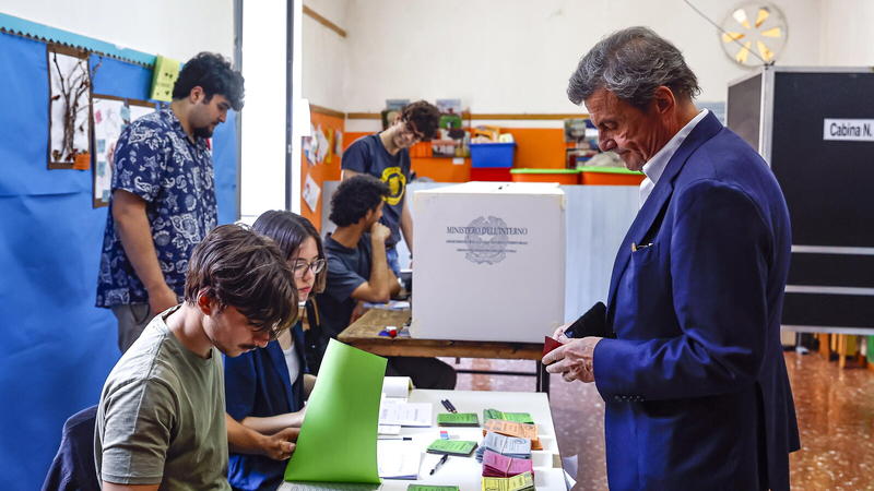 Il referendum ridà la palla ai corpi intermedi