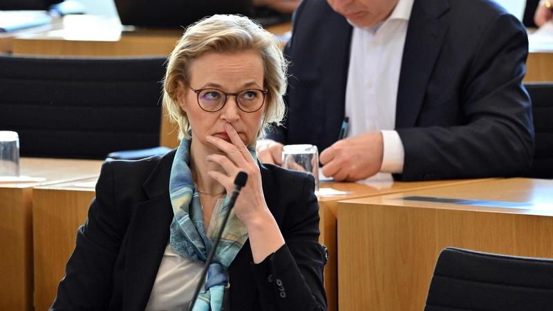 Finanzministerin Wolf muss Entlastungen früher umsetzen