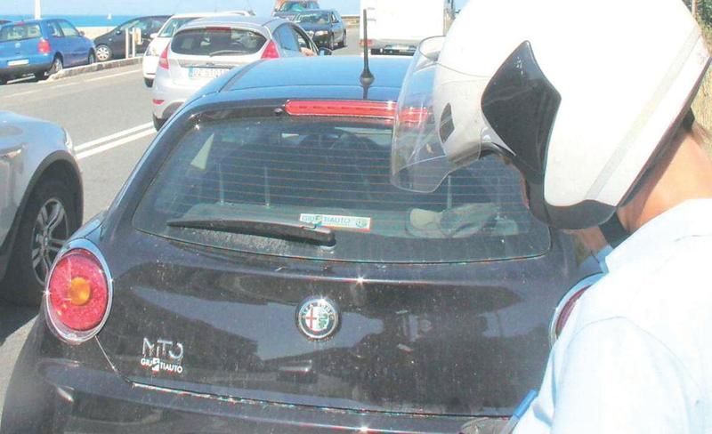 Livorno, multe a raffica sul lungomare e sul Romito: quasi 250 sanzioni in due giorni
