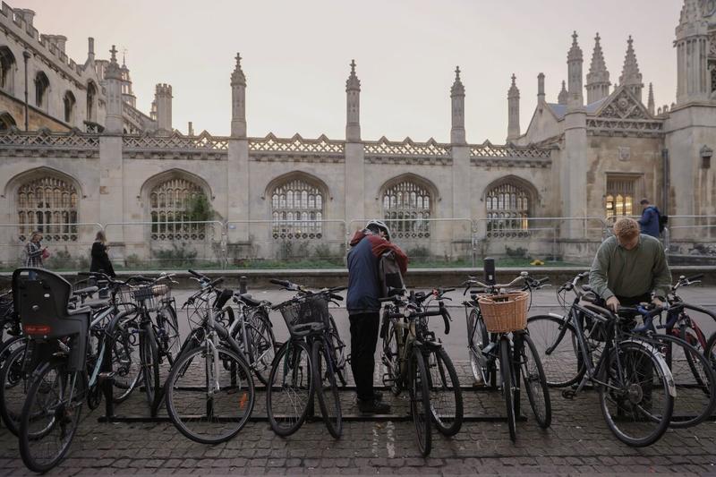 UK Shouldn't Repeat US Mistakes With Foreign Students