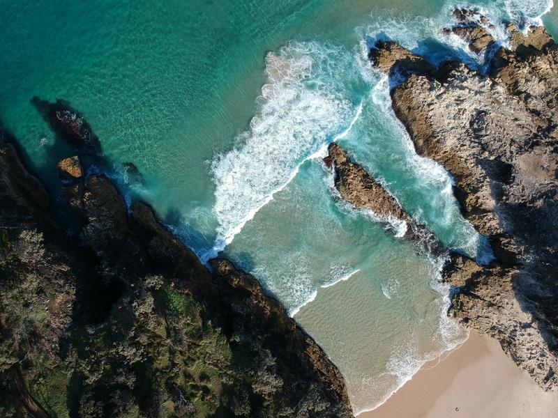 Novelty, negativity and no politicians: research reveals what makes some images more engaging than others
