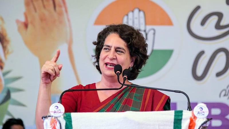 Kerala HC issues notice to Priyanka Gandhi over the election petition filed by BJP candidate