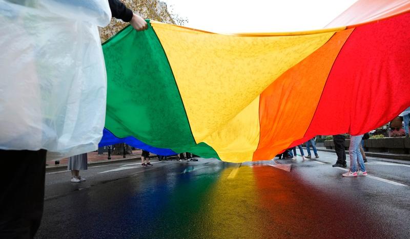 «Det kan kanskje vere betimeleg å sjå i Bibelen om vi finn ordet «pride» der»
