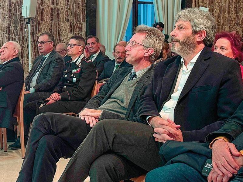 Elezioni regionali, Manfredistringe i tempi e non fa nomi:Ã¨ lâora di scegliere i candidati
