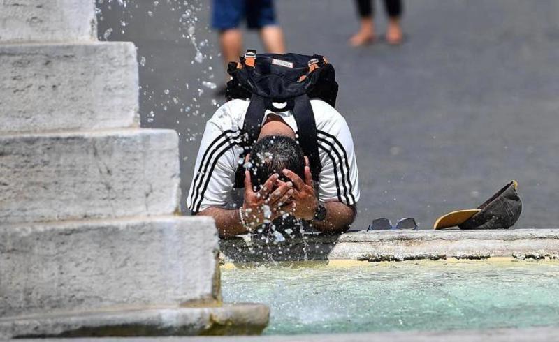L'estate che scotta, in Toscana arriva il primo assaggio del caldo africano: cosa ci attende nel weekend