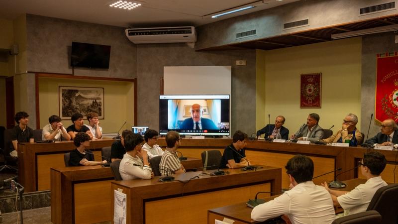 Il liceo Â«CantoneÂ» trionfaÂ al premio Â«Rocco ChinniciÂ» per la legalitÃ : due classiÂ al primo e al secondo posto