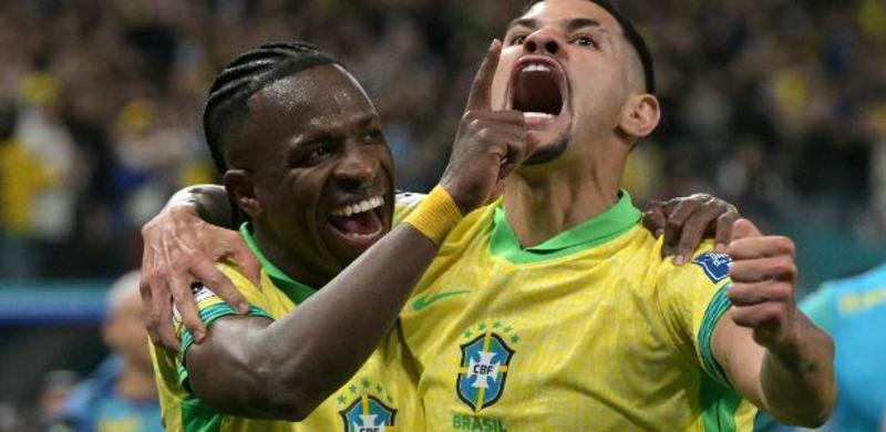 Brasil está na Copa do Mundo e esboça um time depois de três anos