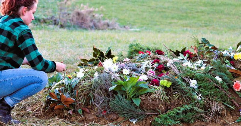 The Ecopsychology of Green Burial