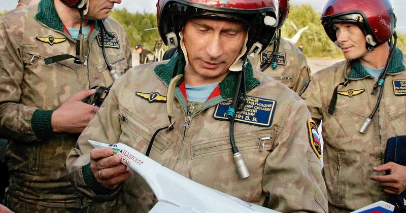 Spektakularni napad dronovima trese Kremlj: Analitičari otkrili što Putina koči da krene u veliku odmazdu