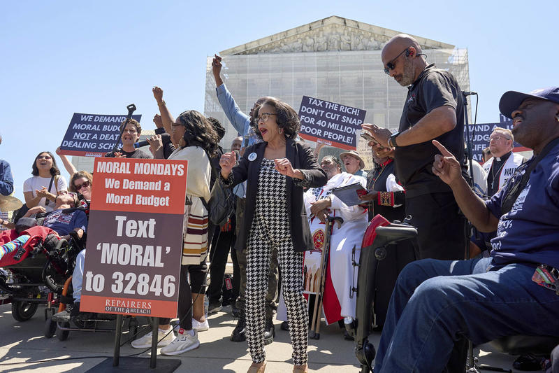 Democrats are in the polling dumps — fighting America on this key demand