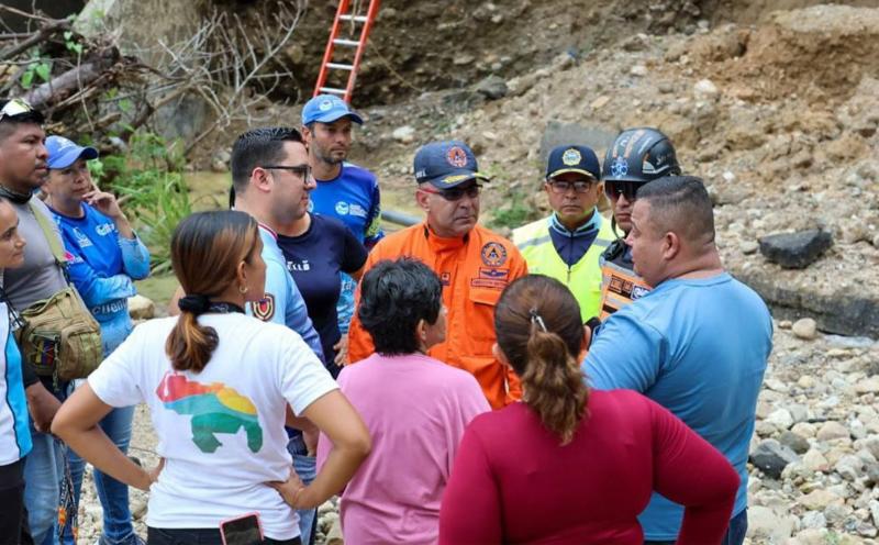 Mérida | Autoridades atienden vialidad afectada por lluvias en municipio Obispo Ramos