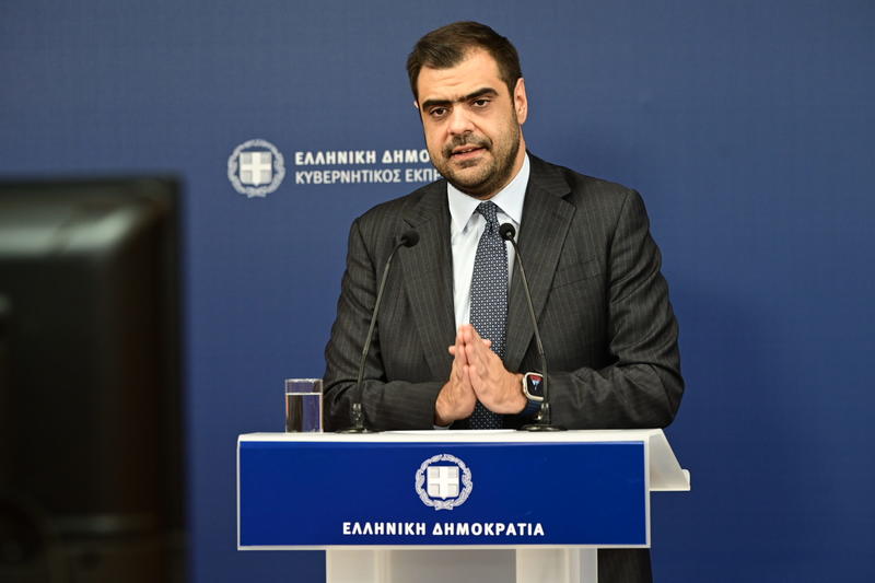 ΠΑΣΟΚ vs κυβέρνησης για το «149 της ντροπής» και τη μάχη της προανακριτικής για τα Τέμπη: Ο Μαρινάκης «κούρεψε» τη δεδηλωμένη, ο Ανδρουλάκης τον κάρφωσε