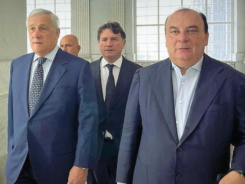 Martusciello (FI): Â«Terzo mandato? Allora si faccia anche per i sindaciÂ»