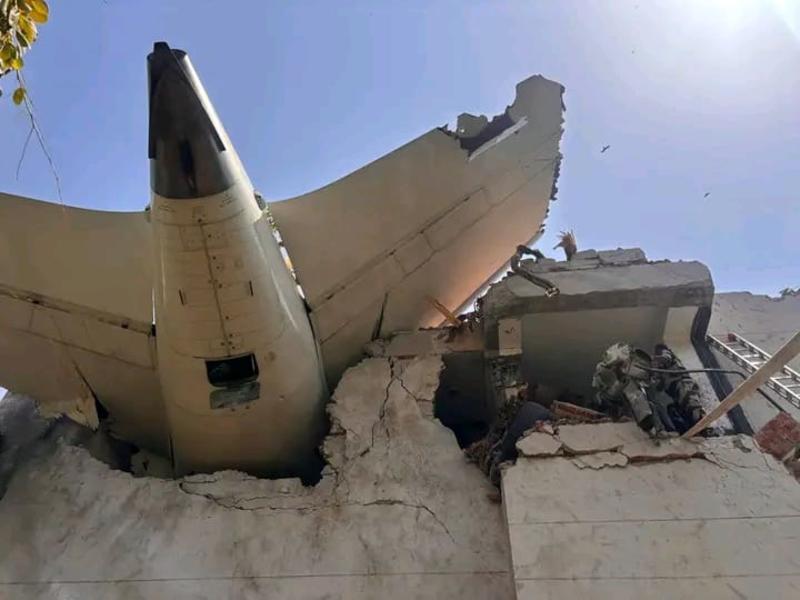 First Ever Boeing 787 Crash