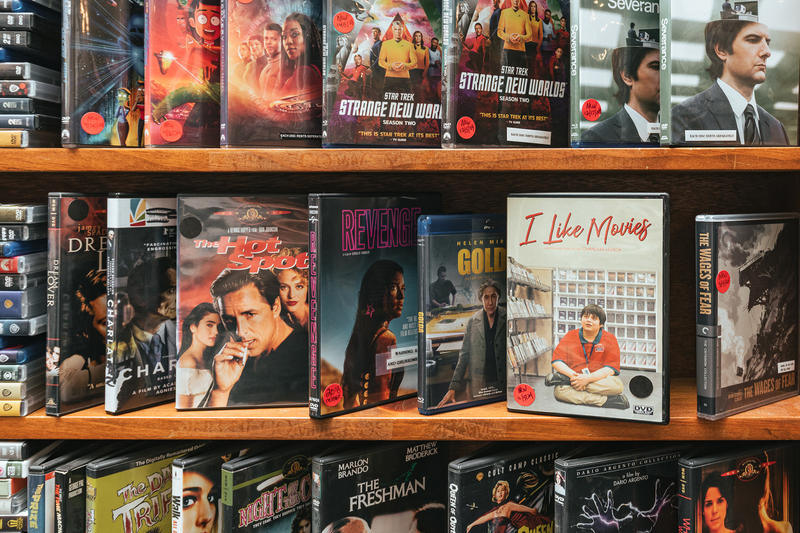 Netflix sucks now. A sleepy SF neighborhood is keeping an alternative alive.