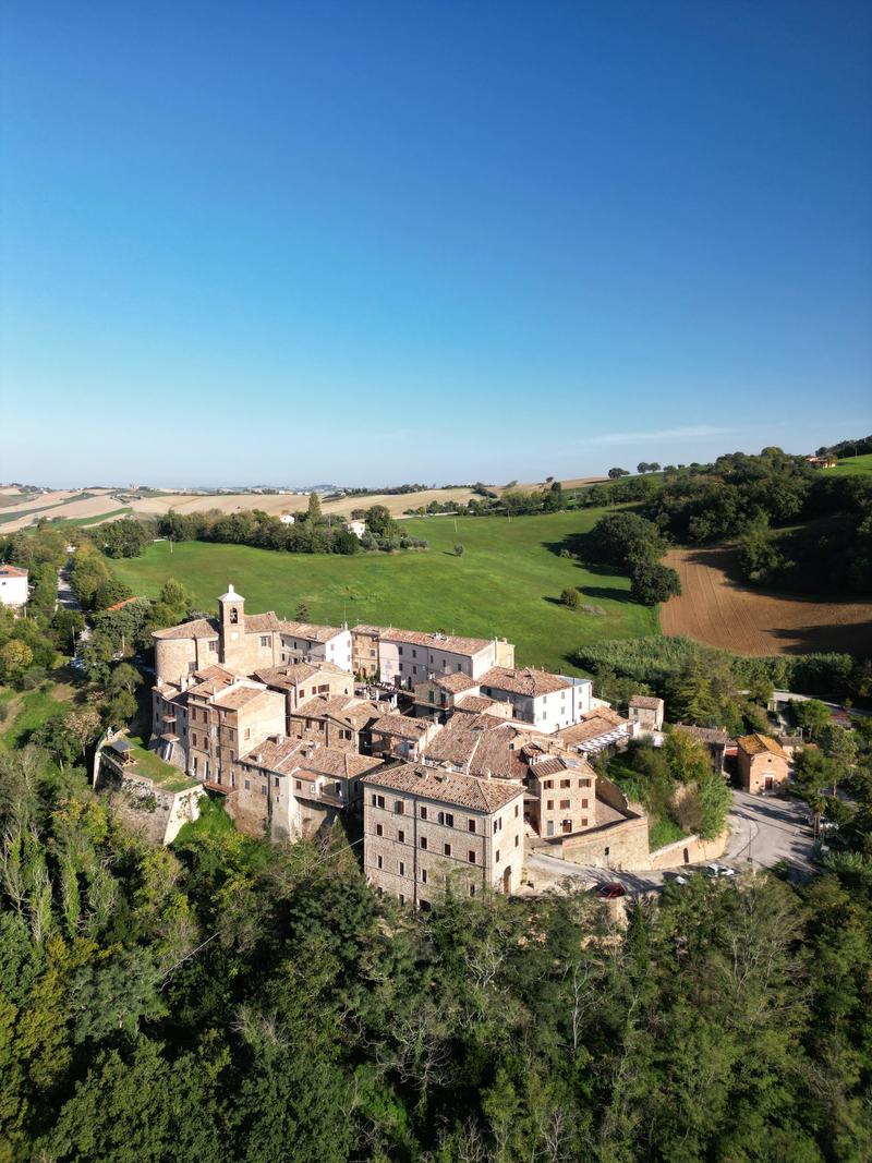 E’ un castello il luogo del cuore dei marchigiani