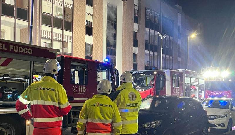 Livorno, rogo nel palazzo delle case popolari: due condanne per omicidio colposo