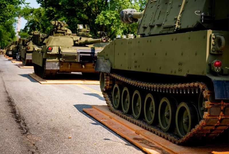 Poll: 60% of Americans says Trump's military parade is a waste of money