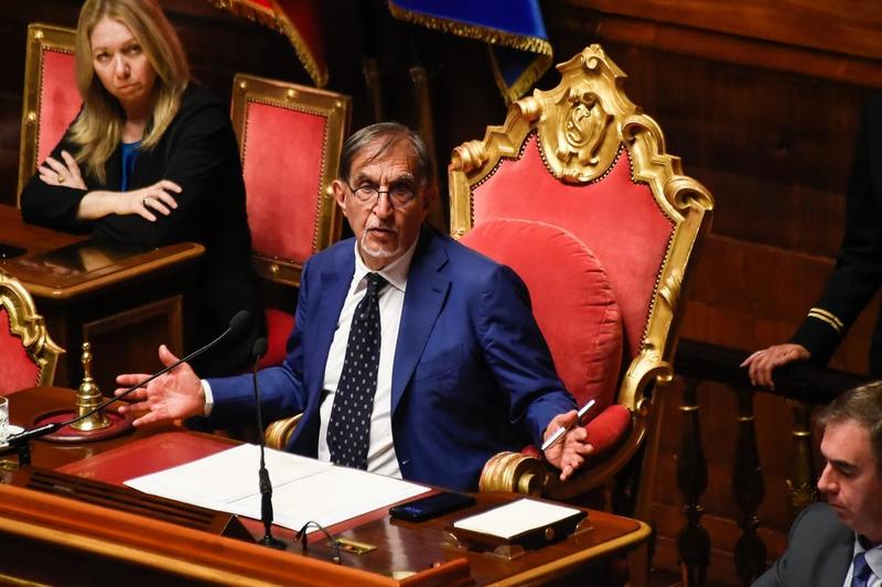 Fine vita, La Russa “richiama” l’Aula