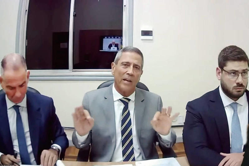 Conversas fiadas em torno do golpe