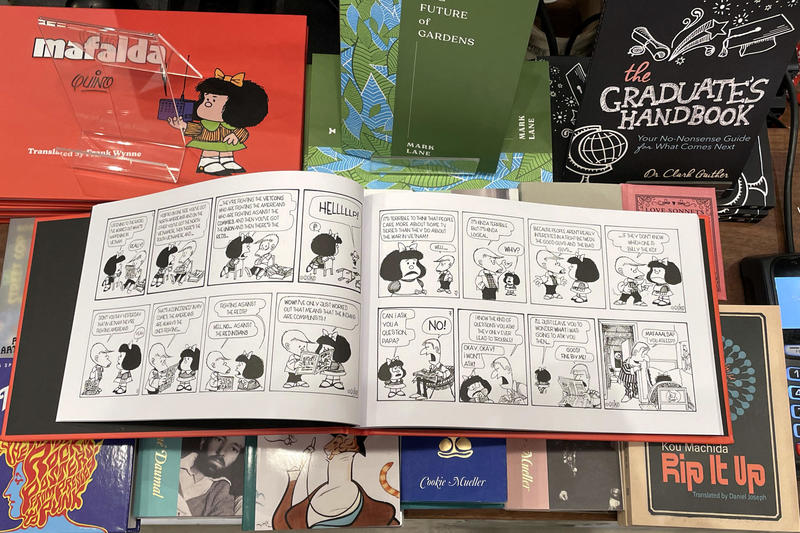 Mafalda, la niña más respondona, sale a la venta en inglés