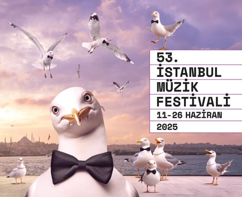 Bir Festival, Bir Sergi, Bir Film…