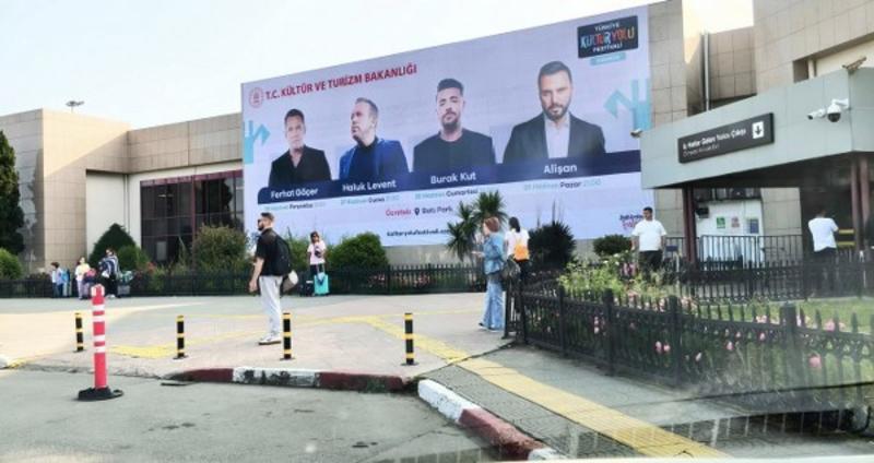 Kültür Yolu Afişleri Kültür Müdürlüğü'nde Yok!