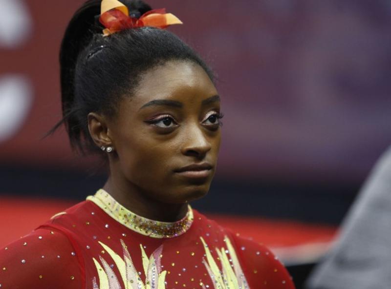 Simone Biles Mental Acrobatics No Match for Riley Gaines