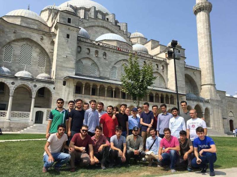 Süleymaniye Haziresi: Taşa kazınmış bir medeniyet